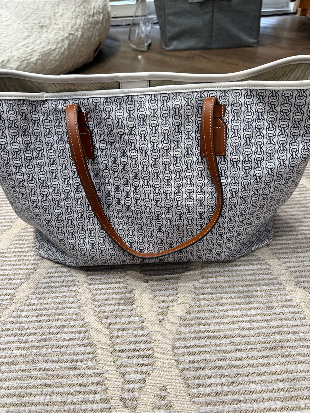 Tory Burch Embroidered Daisy Canvas Tote in Blue, White, Brown & Yellow - Picture 3 of 4